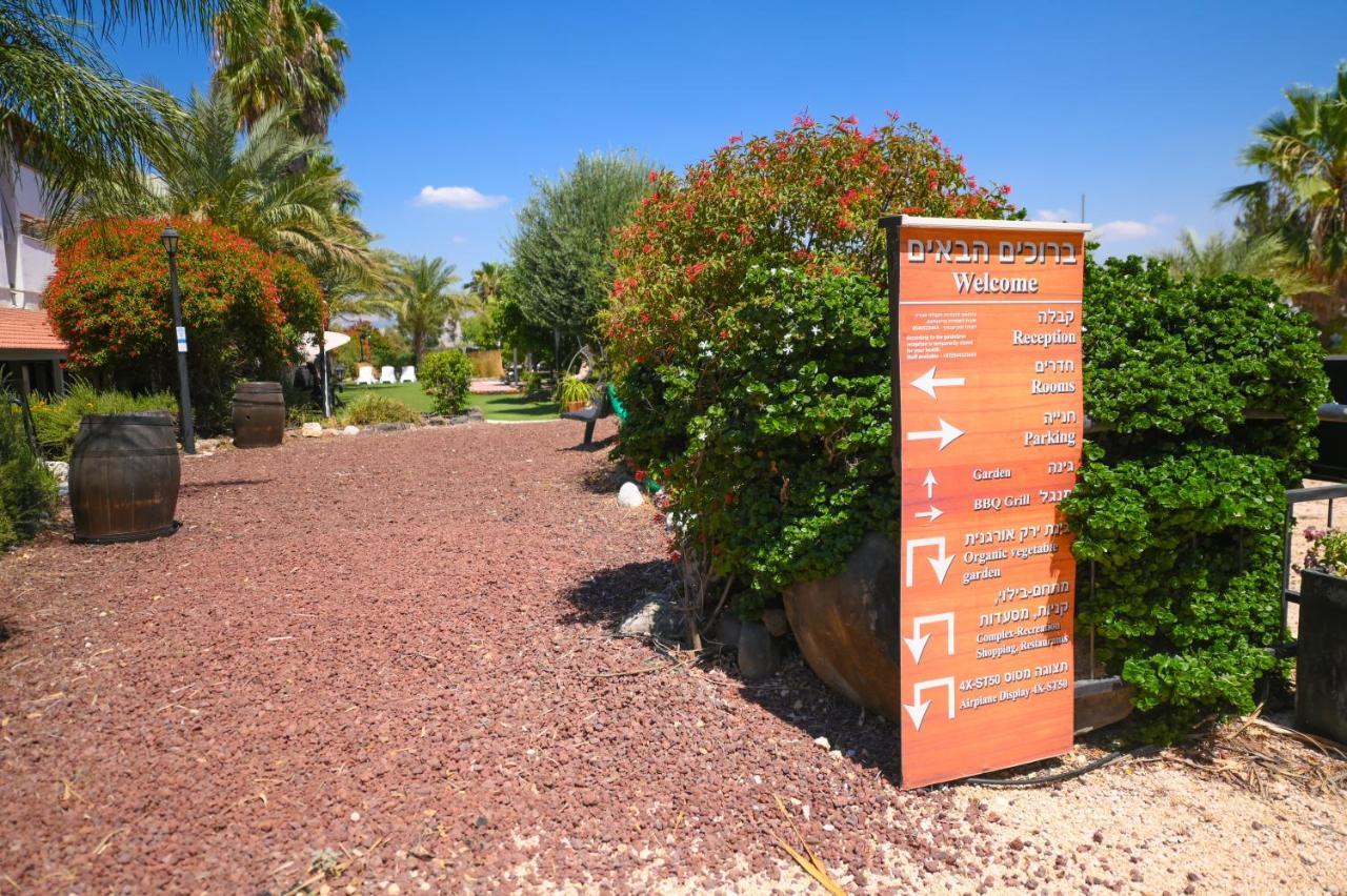 Magical In The Galilee Motell Qiryat Shemona Exteriör bild