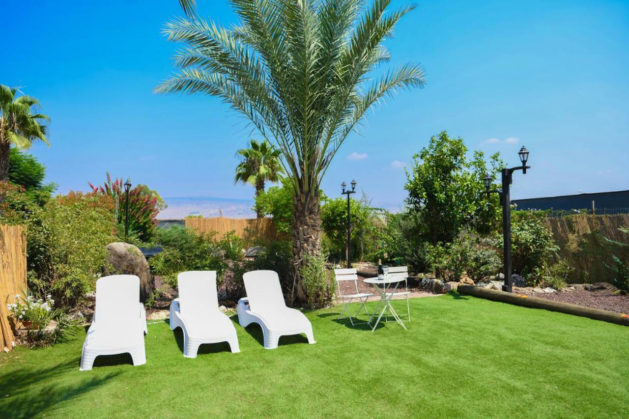 Magical In The Galilee Motell Qiryat Shemona Exteriör bild